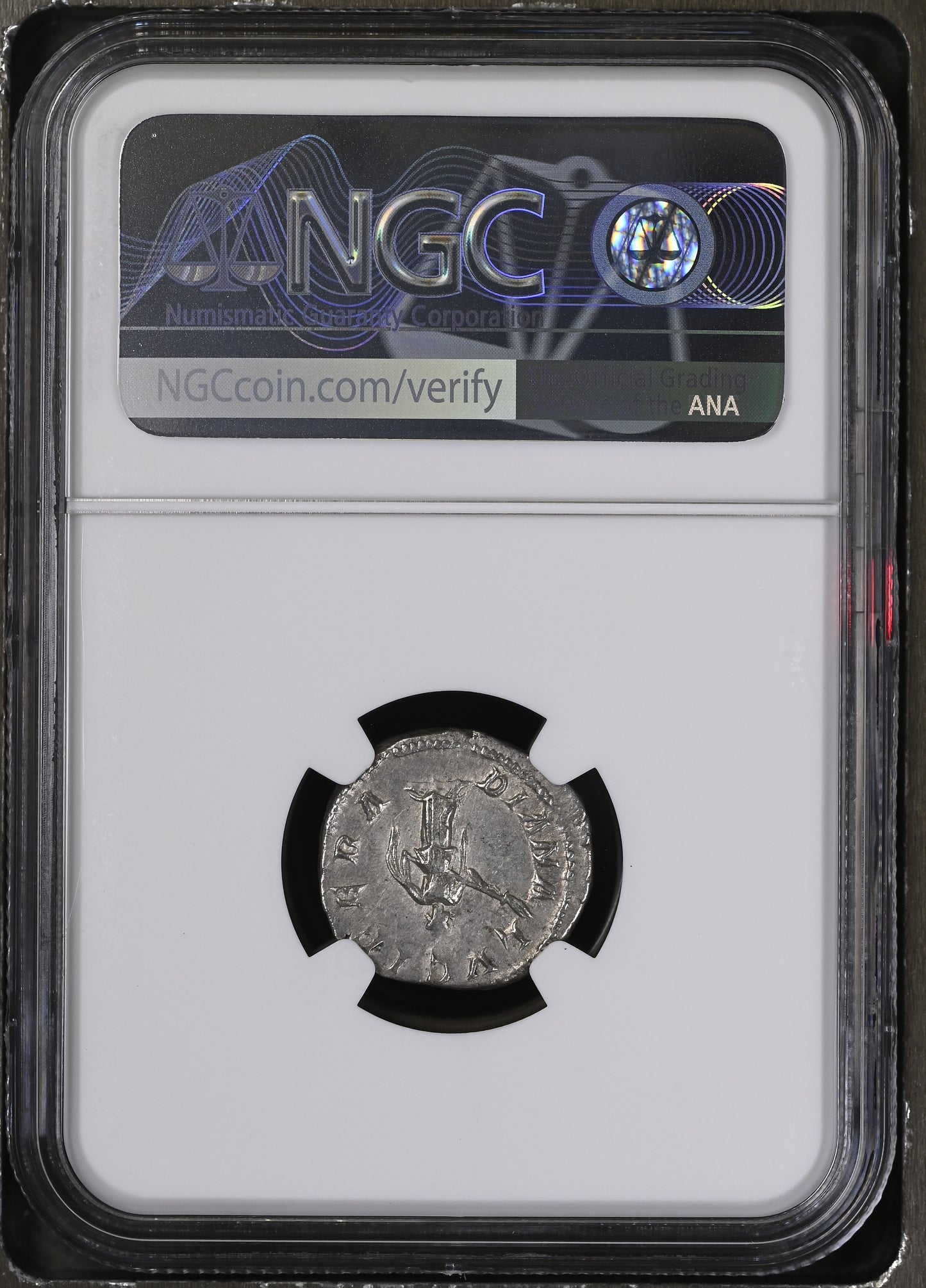 Roman Empire - Julia Domna - Silver Denarius - NGC AU - RIC:373
