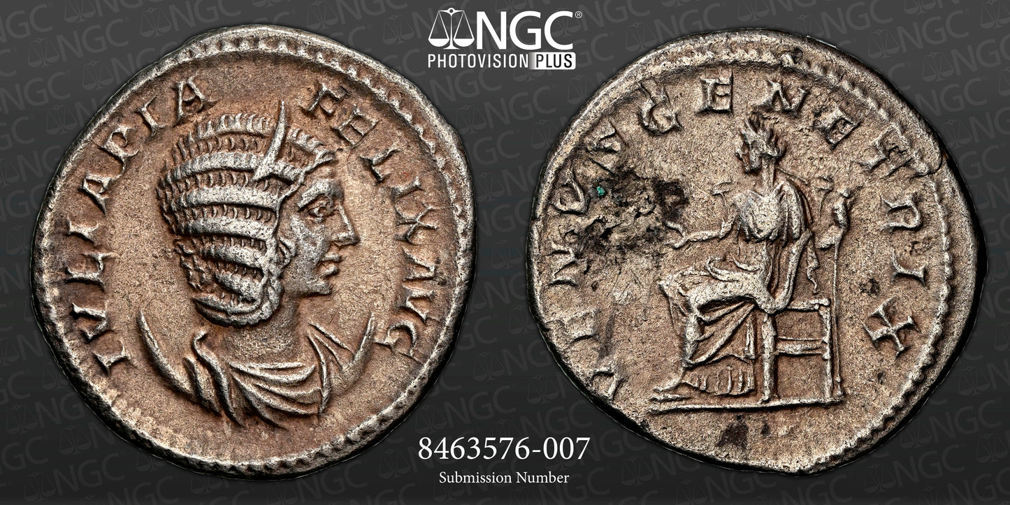 Roman Empire - Julia Domna - Silver Double-Denarius - NGC XF - RIC:388a