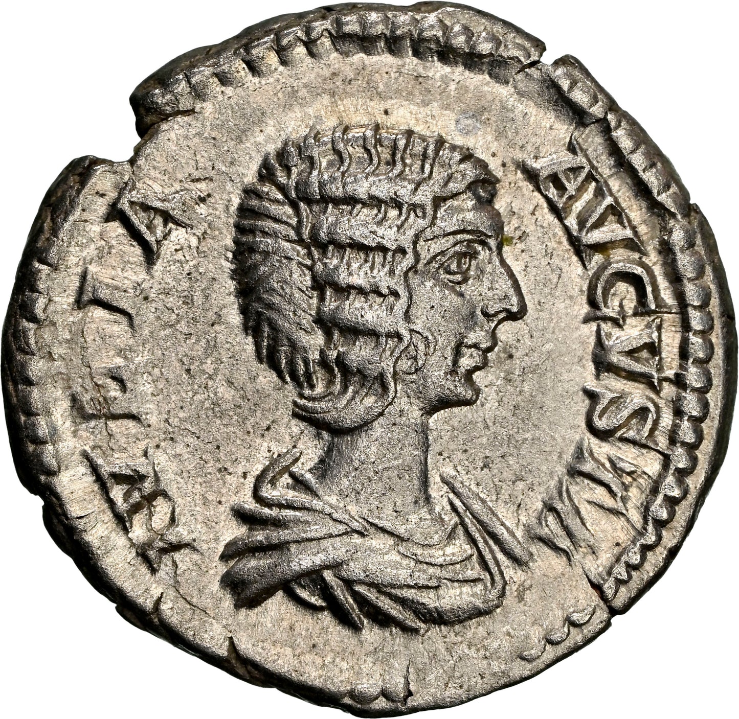 Roman Empire - Julia Domna - Silver Denarius - NGC XF - RIC:554