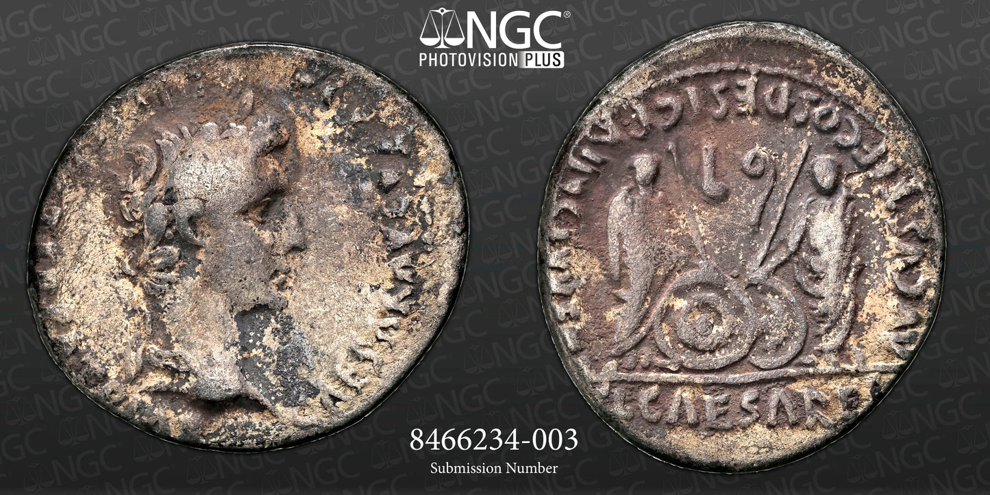 Roman Empire - Augustus - Silver Denarius - NGC F - RIC:210