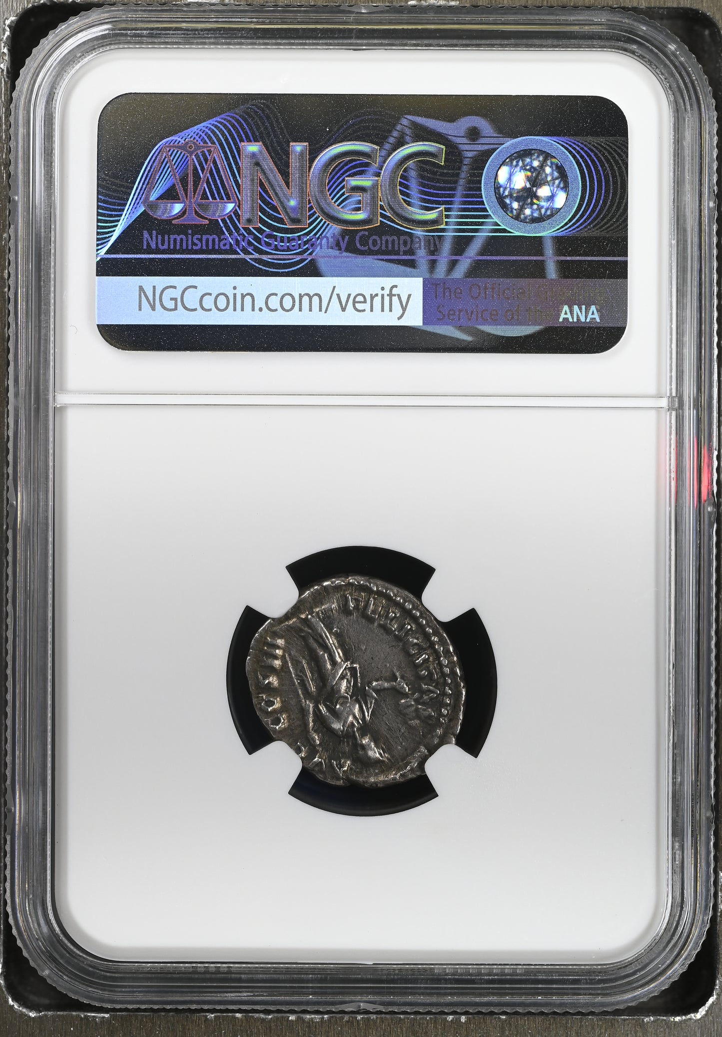 Roman Empire - Marcus Aurelius - Silver Denarius - NGC XF - RIC:218